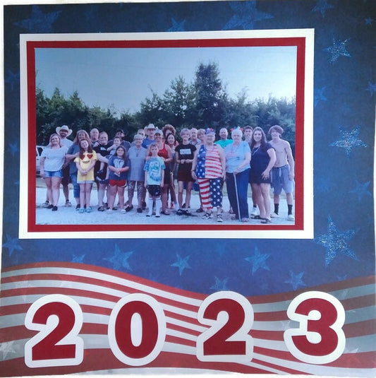 4th of July Group Photo Scrapbook Layout