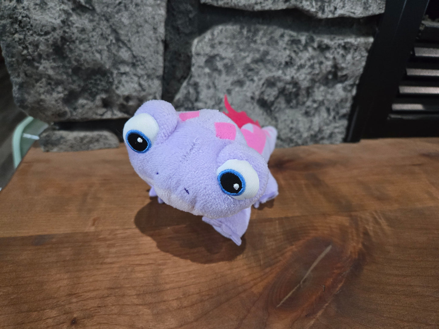 Frozen Bruni Salamander Plush