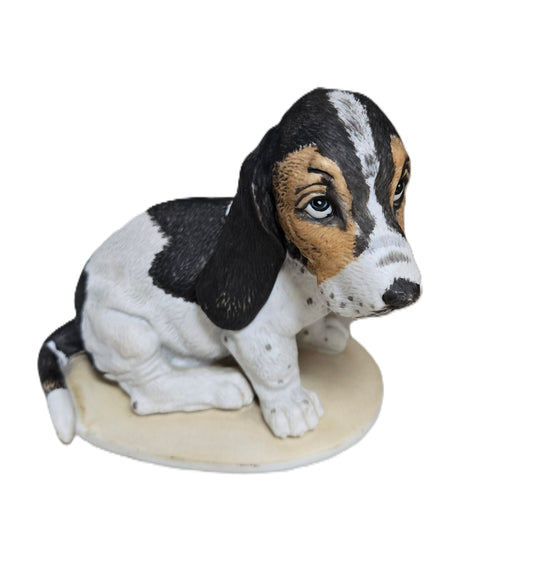 Home Interiors Masterpiece Collection Basset Hound Figurine