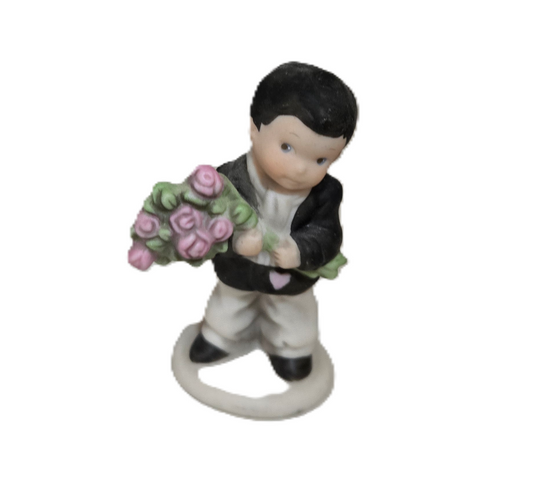 Pretty as a Picture - I Know How to win a Heart Figurine