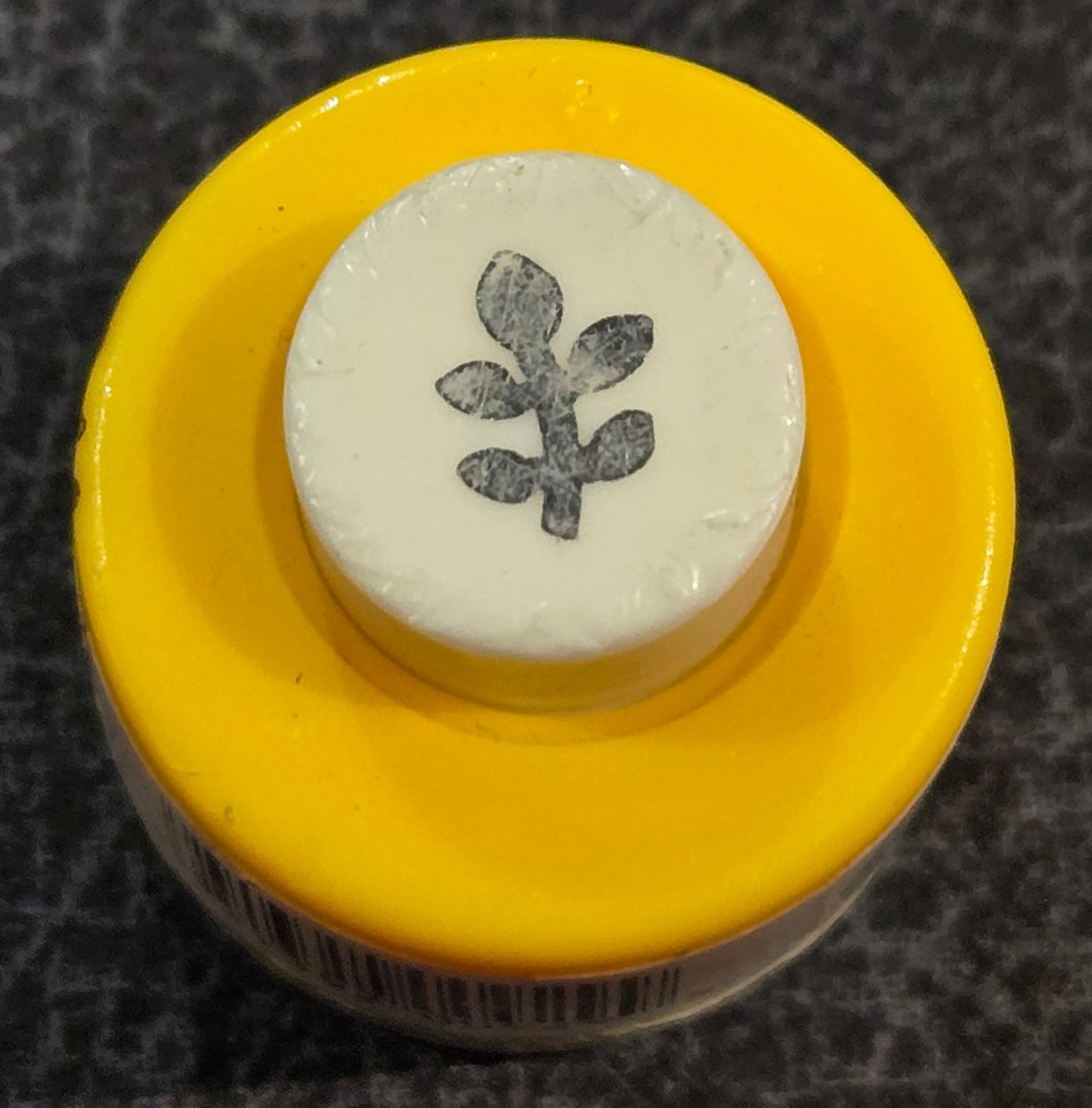 Punch Bunch Mini Ash Leaf Punch