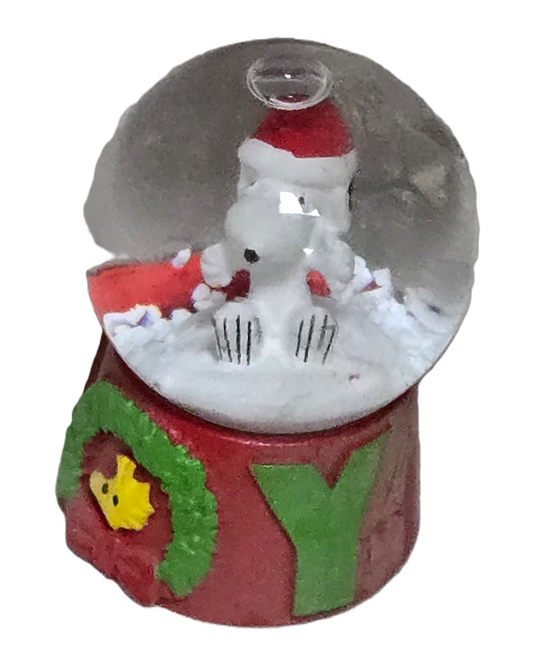 Peanuts Snoopy Christmas Snow Globe