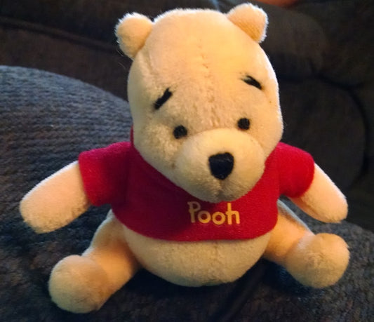 Pooh Plush Wiggler by Gund