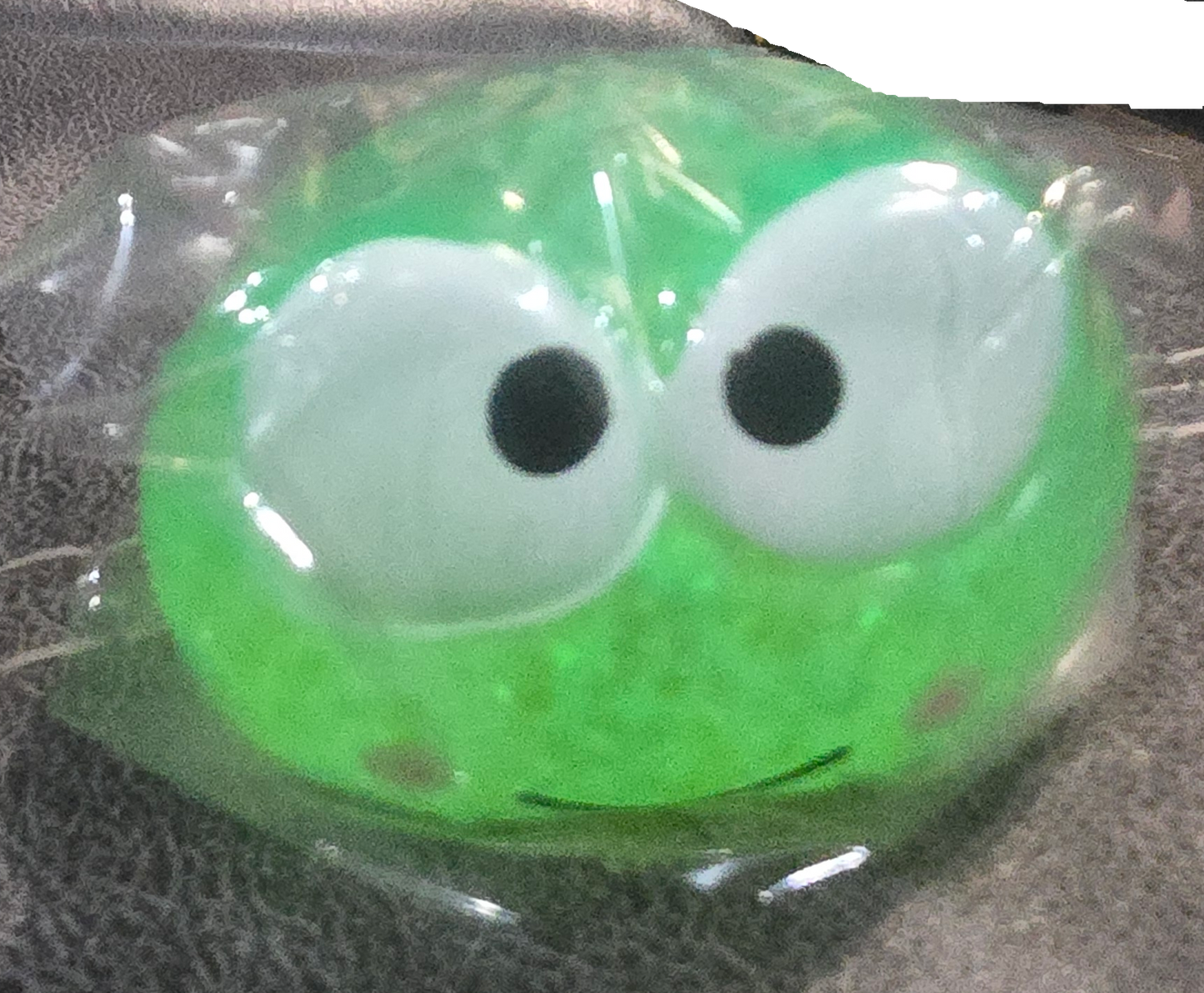 Hello Kitty Glitter Dumpling - Green Frog - NEW - Opened